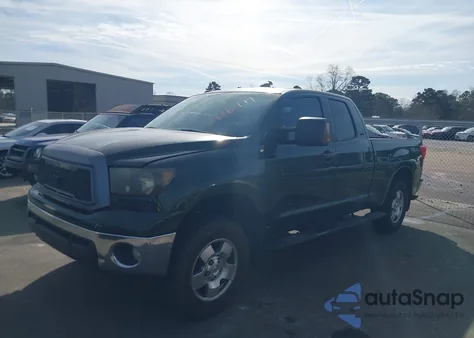 2011 Toyota Tundra Grade 4.6L V8 z USA, uszkodzony, nr VIN 5TFRM5F1XBX022428